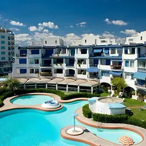 https://portoverde-beach-apartments.emilia-romagnahotels.net